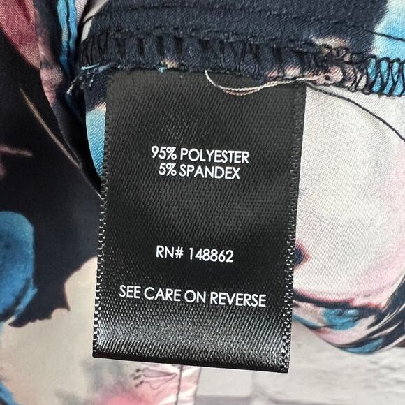 Torrid Womens 3X Feminine Romantic Gothic Whimsigoth Floral Satin Button Blouse - Picture 8 of 12